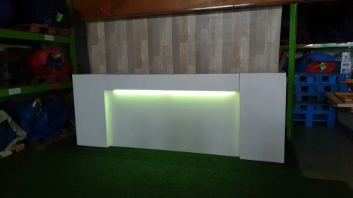 Mobiele voorzetbar met Led